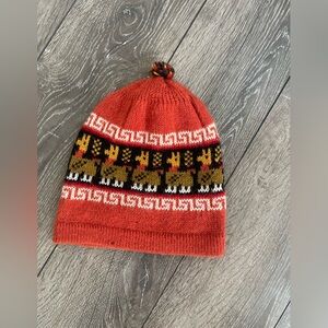Made in Peru! 🇵🇪 beanie skullcap w pom pom and Alpaca detail 🦙
